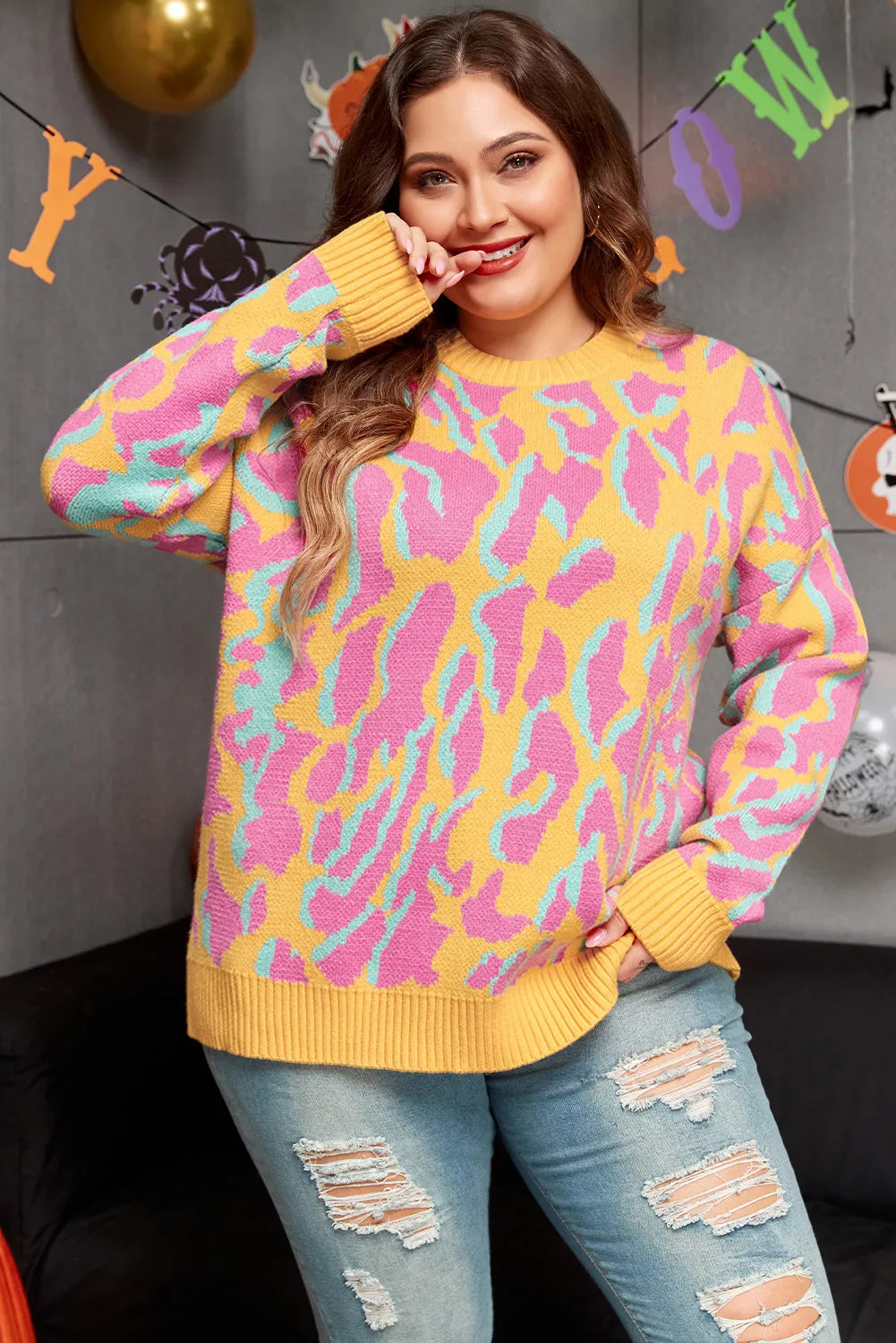 Reduced Price Plus Size Contrast Round Neck Long Sleeve Sweater